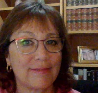 Laraine Holt, HSC RYT RPN