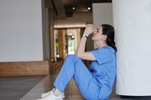 Medical, Resident, Burnout, hospital, healthcare, medical professional, physician distress, Sage Journal, emotional crisis, medical culture, patient death, clinical distance, suicide,  suffering and loss, grief